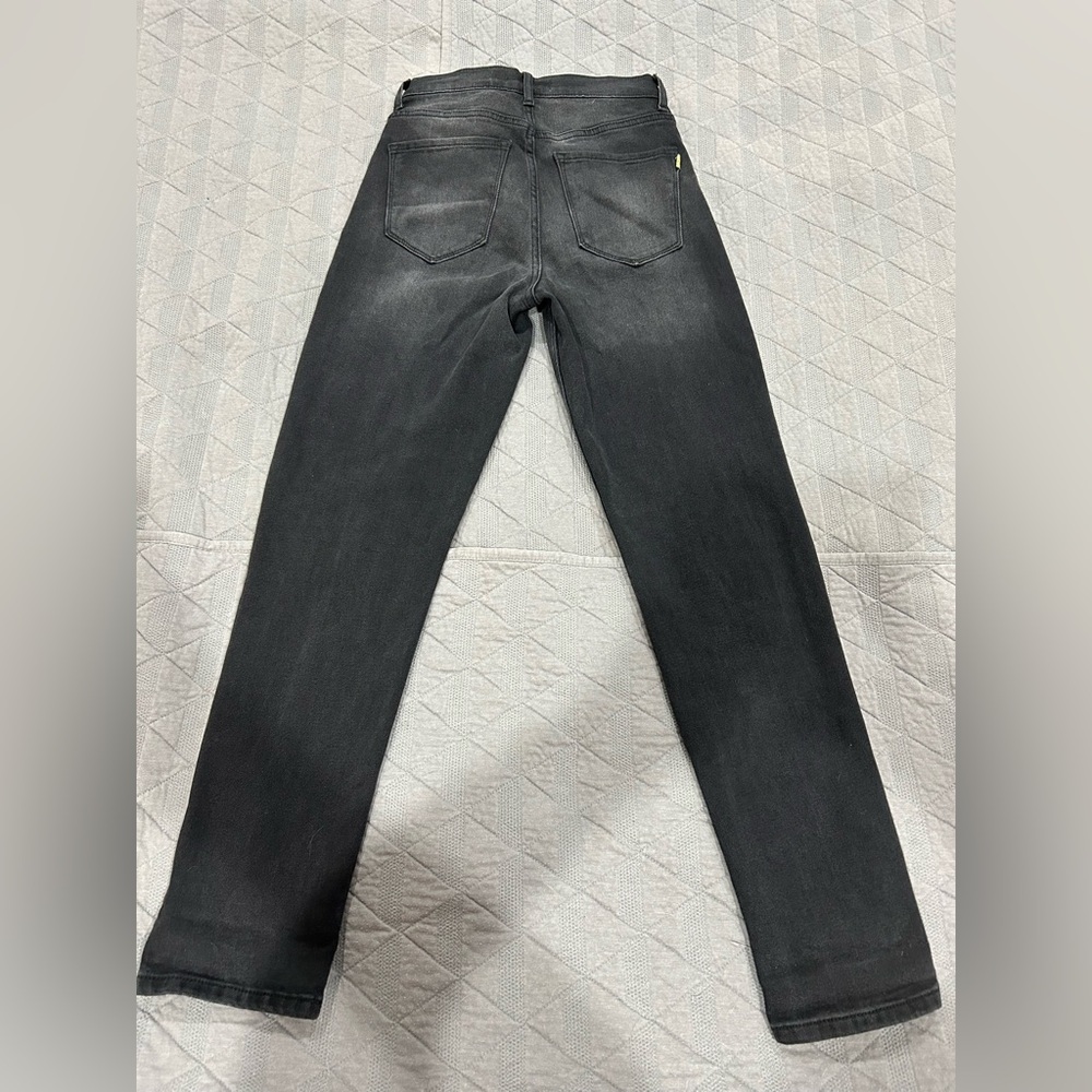 Vibrant MIU Women's Black Jeans - Picture 4 of 4